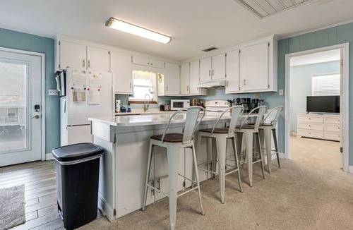 Silver Cay House | Waterfront Dauphin Island Home w/Deck & Boat Dock