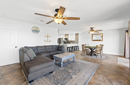 Ocean City House | Waterfront Getaway☀️| Bay Views | Turtle's Cove | Pet-Friendly 🐾 | Fire Pit & Grill