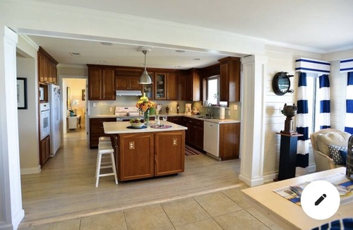 Gwaltney Estate House | Waterfront home on St. Andrews Bay