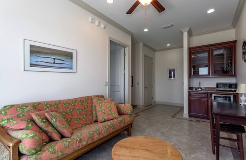 Villa Primera House | Waterfront Home -Heated Pool, Close to Restaurants and Gulf