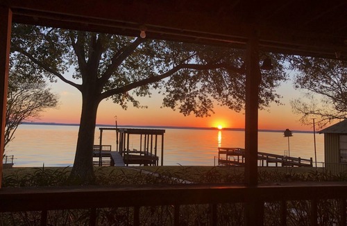 West Livingston House | Waterfront Lake House with Fishing Dock, Peaceful Deck and Spectacular Sunsets