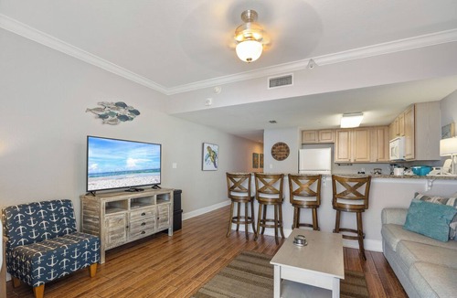 Ono Island Condo | Waterfront Listing In Beautiful Harbour Pointe! Gulf View, Too!