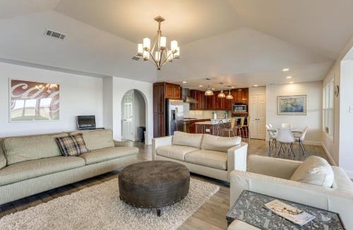 New Orleans East Area House | Waterfront NOLA Gem w/Boat Dock & Lift
