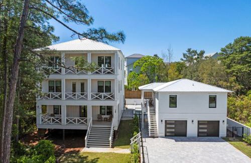 Dune Allen Beach House | Waterfront Pool Rooftop Deck - The White Lotus