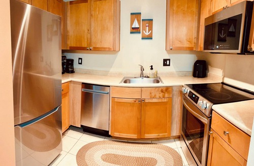 Coquina Key Condo | Waterfront Resort Style Condo