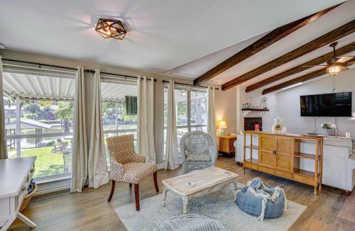 Gun Barrel City House | Waterfront Retreat w/Hot Tub in Gun Barrel City!