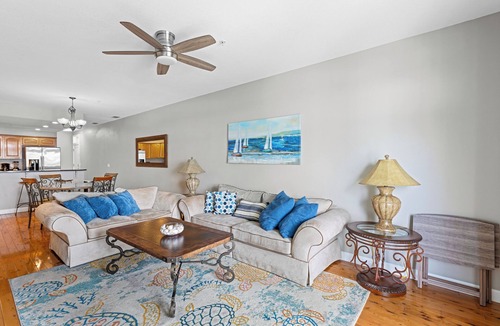 Steinhatchee Condo | Waterfront Rivers Edge Condo #2D-Bldg 1 *ASSIGNED BOAT SLIP & COVERED PARKING!