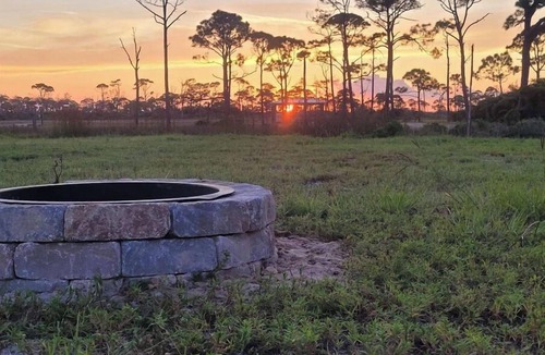 Cape San Blas RV Rental | Waterfront RV Site with Dock