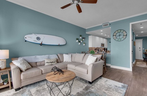 Fort Walton Beach Apartment | Waterfront w/spectacular sunrises and sunsets!