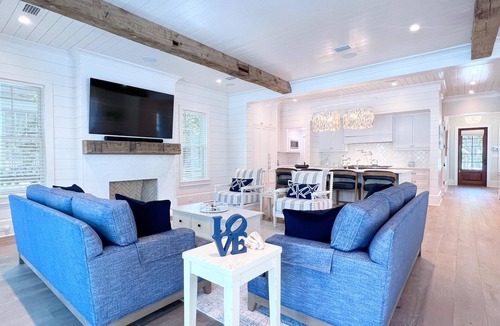 WaterSound Beach House | Watersound Home -Beautiful Gulf Views, Pool, and Gas Grill-122GBT