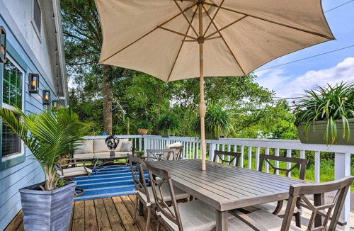 Waveland Cottage | Waveland 'Baycation House' - Close to Beaches