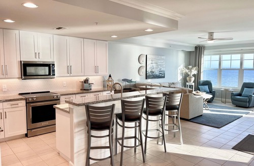 Silver Sands Beach Condo | Waves of Luxury: Unwind at This Premier Oceanfront Condo