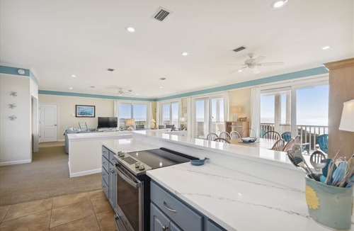 Sea Palm Village House | Welcome to Dreams So Real!