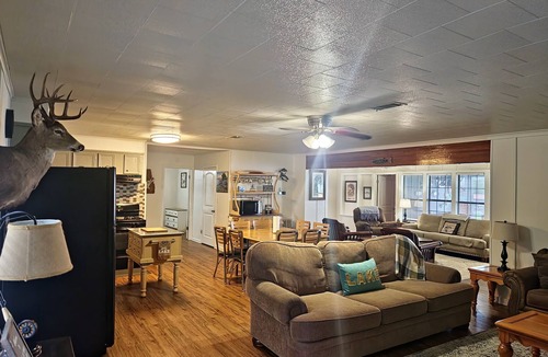 Negreet House | Welcome to Lochness Lakehouse at Toledo Bend