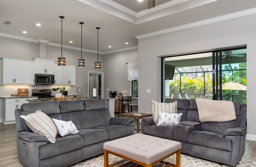 Port Charlotte House | Welcome to our vacation retreat Southern Haven. We are located in South Gulf Cove of Port Charlotte