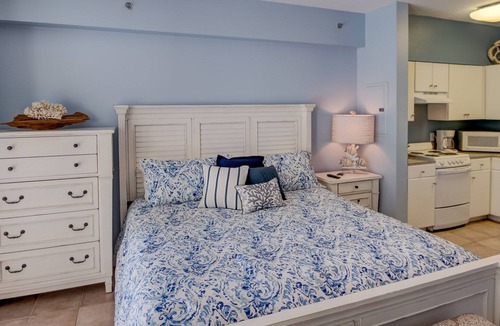 Panama City Beach Condo | Welcome To Paradise And The Best Vacation Ever with 3rd Floor Reserved Parking!