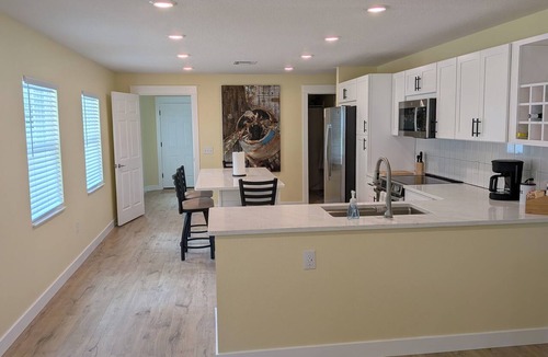 Okahumpka House | Welcome to the newly remodeled 2/2 Peaceful Retreat on Lake Harris!