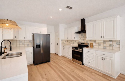 Sachse House | Wellness 5BR W Pool, BBQ, Yard & Fire Pit