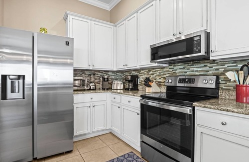 Southpointe House | West Side of Beautiful 5 BR Beach Front Duplex W/Pool