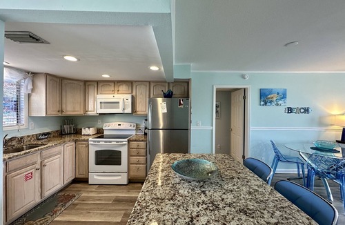 Holiday Isle Condo | Whispering Waves East - Unit 1134 with Beachfront view!