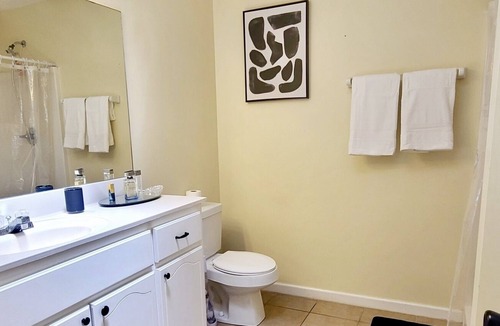 Callaway House | Why Hotel when you can HOME?