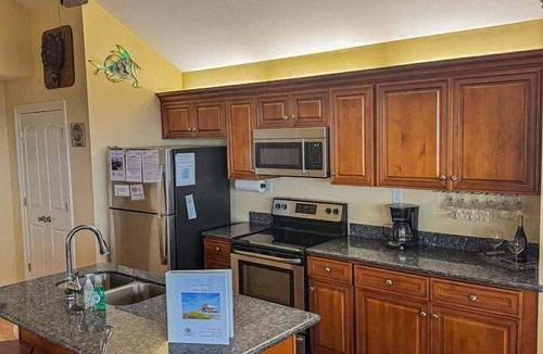 Grand Isle House | Wine Down: Coastal Realty Group