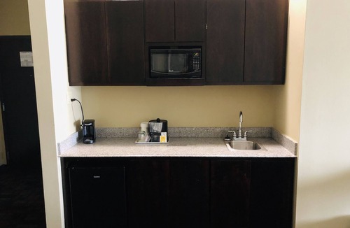 Lake Charles Hotel | Wingate by Wyndham Lake Charles Casino Area