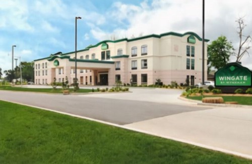 Lafayette Hotel | Wingate by Wyndham Lafayette Airport