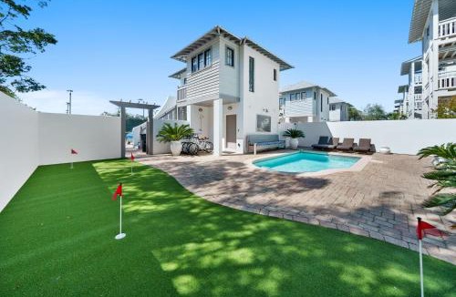 Rosemary Beach House | Winston at Rosemary home