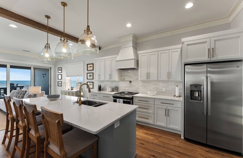 East End House | WOAH NELLIE! NEW Gulf Front Home pool, hot tub and elevator on St. George Island