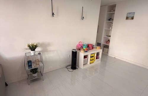 West Park House | Wonderful 3-bedroom house with AC close to Hard Rock stadium Sports fans