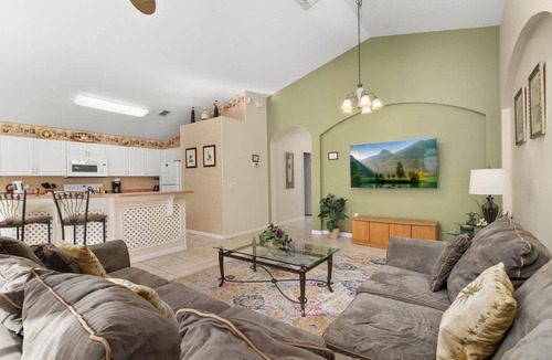 Historic Downtown Kissimmee Villa | Wookiee's Hideout - 4 bed private pool home in Cumbrian Lakes - 18 mins to WDW!