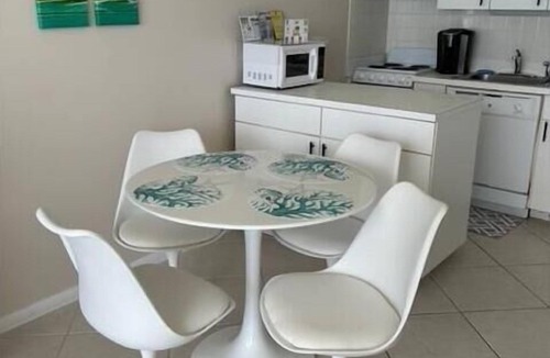 Marco Island Condo | Wow.perfect condo with glorious balcony views