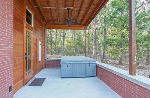 Royse City Cabin | Wright House - Architectural beauty in the woods