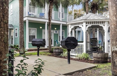 Miramar Beach Cottage | Wyndham Beach Street Cottages-Cozy 1-bedroom in Destin,FL-Sleeps 4!