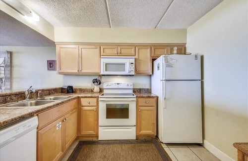St. George Island Condo | YOU WON'T HAVE far to carry your luggage or your beach toys.