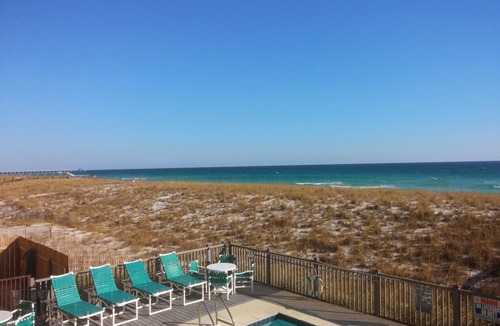 Navarre Beach Condo | Your Beachfront Oasis Awaits!