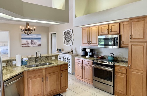 Pine Valley House | Your Front-Row Seats to Spectacular Sunsets!