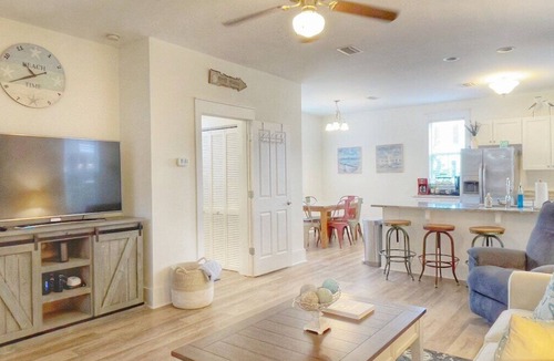 Port St. Joe Cottage | Your Labor Day Beach Weekend Starts Here