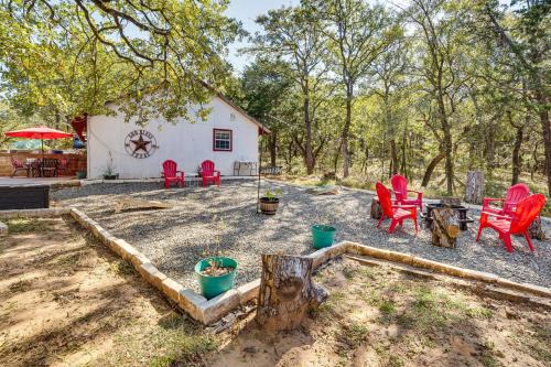 1 Mi to Park & Boat Ramp! Lake Texoma Retreat