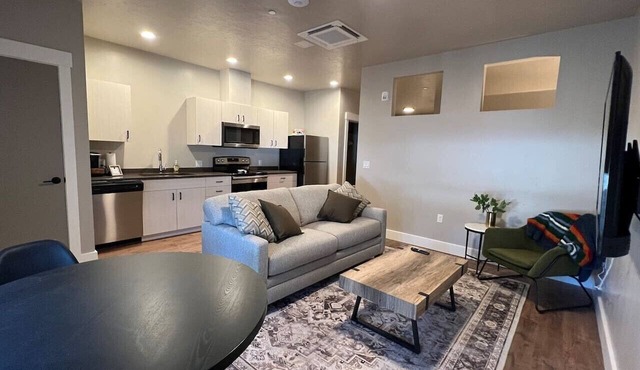 #104- Spacious studio rental in La Grande, OR. in La Grande