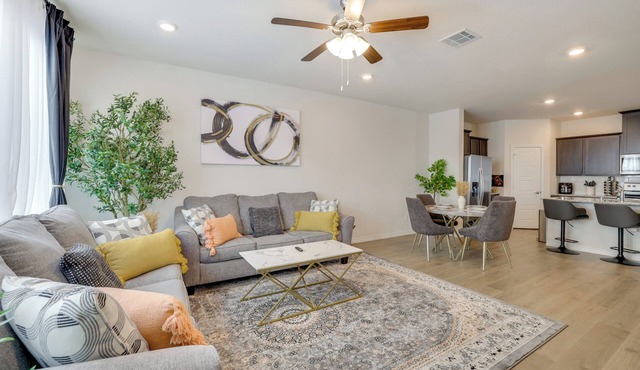 12 Mi to Dtwn McKinney: Modern Gem w/Patio & Yard
