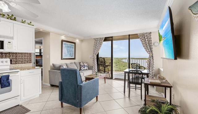 12th Floor Retreat with Unmatched Gulf & Bay Views