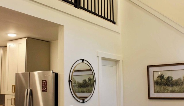 1BR Condo Close to MSU — Perfect for Game Weekends