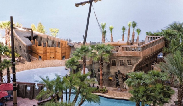 2BR-Dlx Inside Disney Gates-5 Pools, 2 Lazy Rivers, SPLASH pad, Mini Golf & More