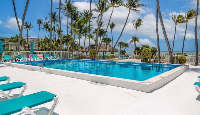 2BR Long Key condo with ocean views!
