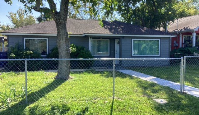 3-bedroom vacation home just 19 minutes to Galveston Seawall