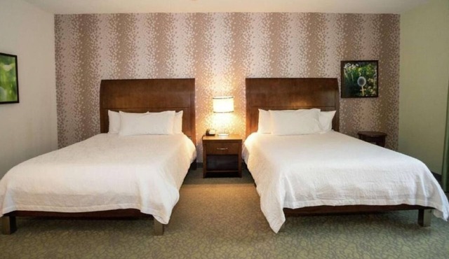 3 Rooms w/Mini Fridge – Pet-Friendly Covington Stay with Dining Options