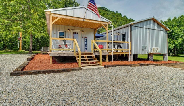 3 Studio Suites! White River Cabin Compound in Norfork