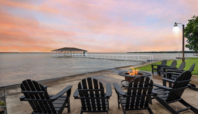 3 Waterfront Cabins w/Private Dock+Fishing+Fire Pit